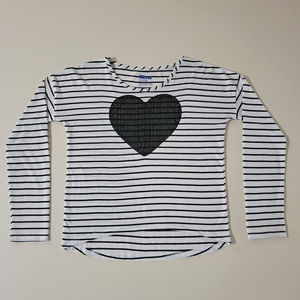Epic Threads® Black and White Striped Long Sleeve Sequin Heart Crew T-Shirt